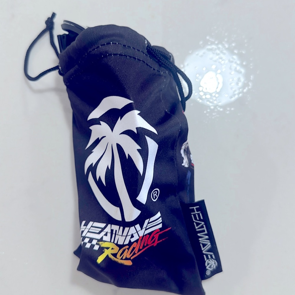 Heat wave racing glasses